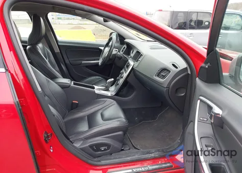 2013 Volvo S60 T6 from USA, damaged, VIN YV1902FH6D2186308